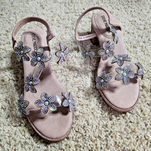 NWD $95 Steve Madden girl's Floral Sandals Size 2M